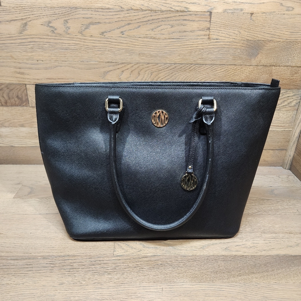 DKNY Large Black Saffiano Leather Tote FREE SHIPPING